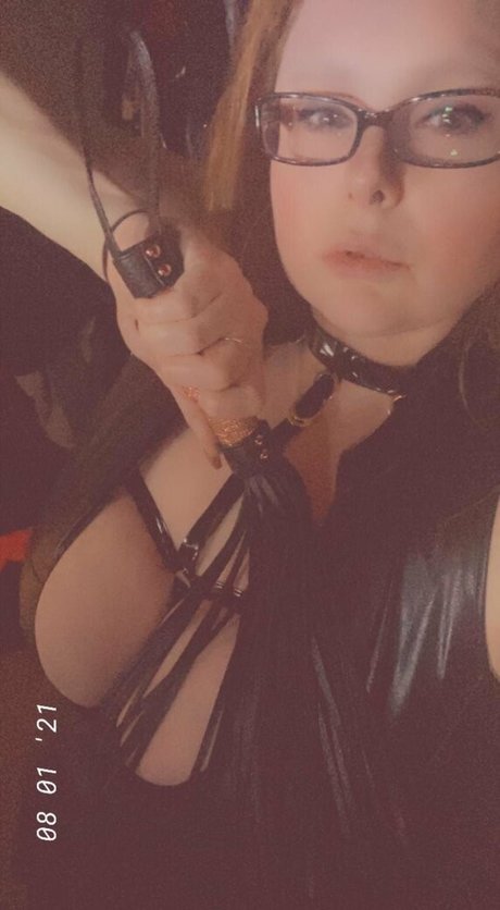 lucylucious01 エロティック女優 写真