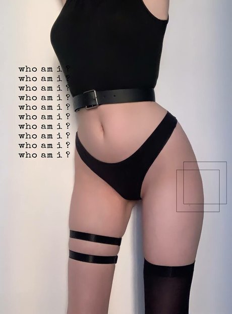 Lepreconnn アダルト女優 写真