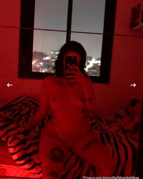 moonlightbae 20 スター ヌード 写真