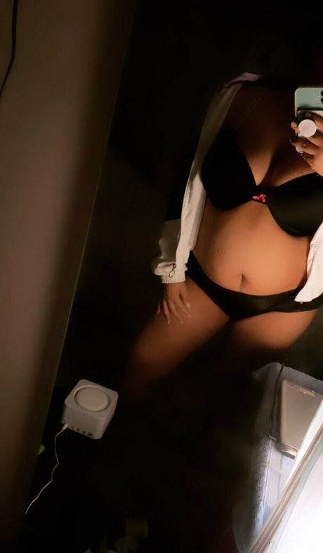 didilenox 無料女優 画像