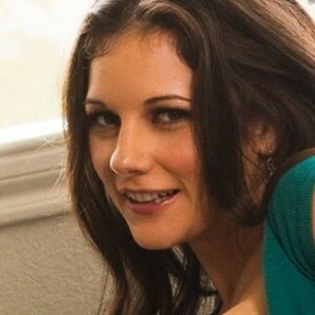 Mandy Flores 素敵な女優 画像