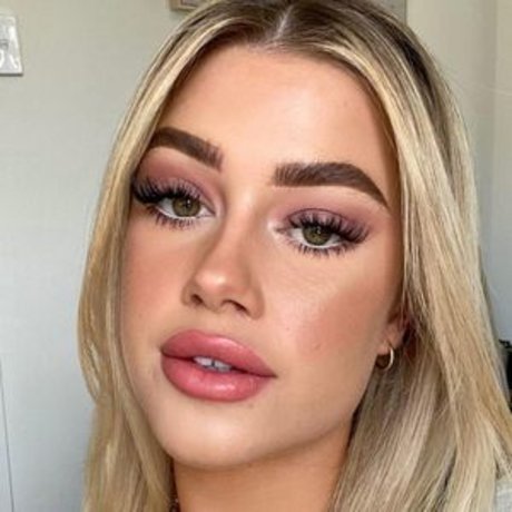 Tameeka Kerr XXXモデル 写真