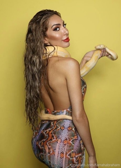 farrahabraham セクシーモデル 写真