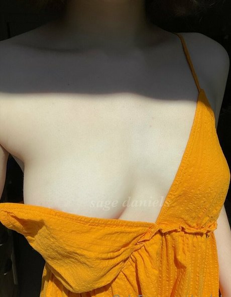 sgdnls エロティック女優 写真