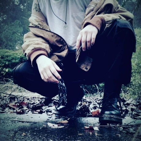 Eat me dont forget to write HDモデル 写真