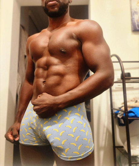 Melaninja 独占女優 写真