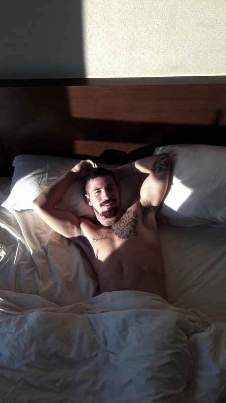 David Frizzo ポルノスター セクシー 写真