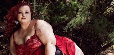 Tauni Brook エロティックモデル 写真