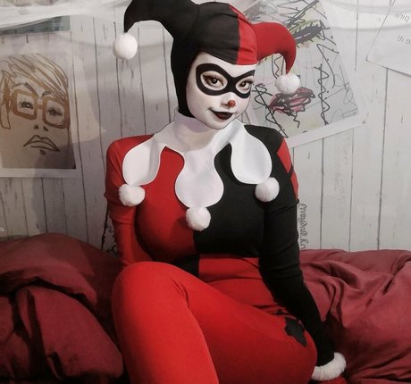 Livingdead kev トップポルノスター 写真