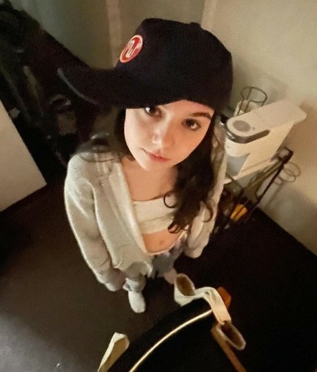 Julia Antonelli 無料のスター 写真