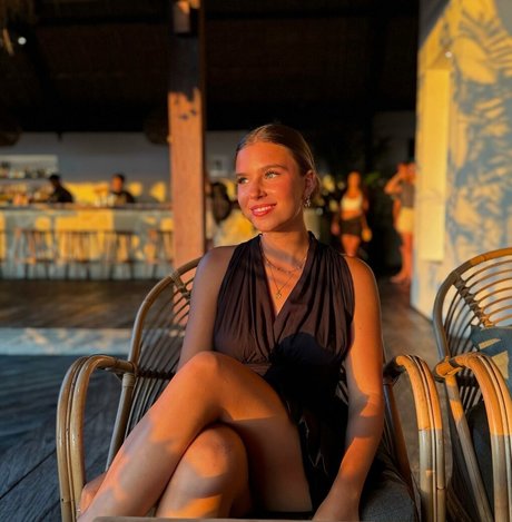 sabrinasedlatschek ホットなモデル 写真