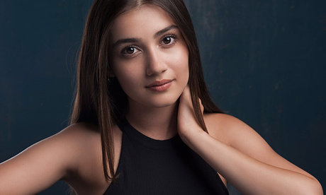 Sevda Erginc アート女優 画像