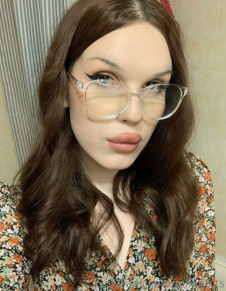 milana ts トップモデル 画像
