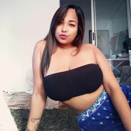 Magan Jade セクシーなスター 写真