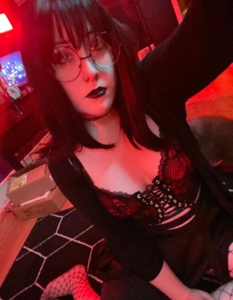 WhisperingPizza ASMR セックス女優 ギャラリー
