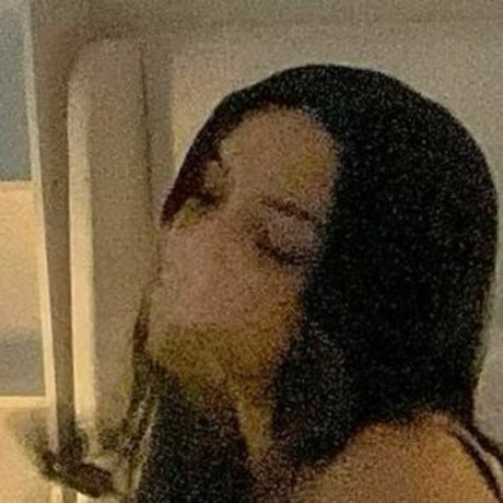Kaitlynn Rhenea Asmr 完璧なモデル 写真