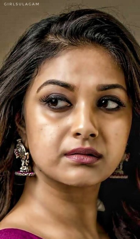 Keerthy Suresh セクシーなスター 写真