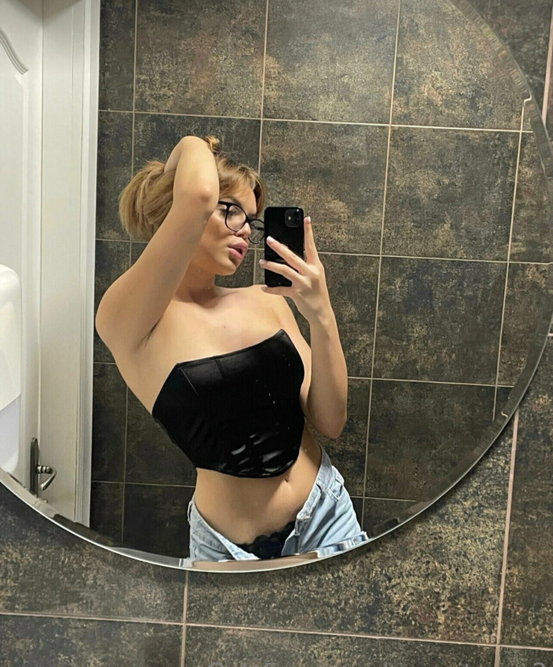 vvelliciiavip 無料のポルノスター 写真