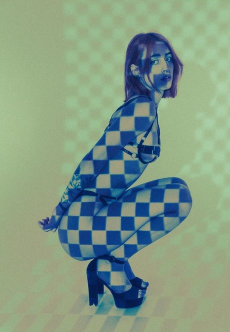 Call Me Elfa アダルトスター 画像