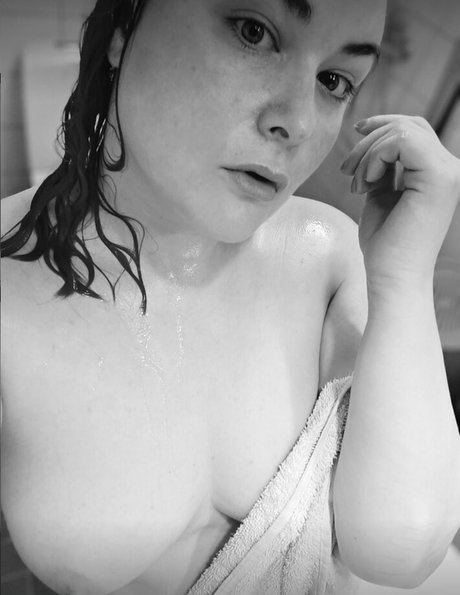 SarahofHorror 独占女優 写真