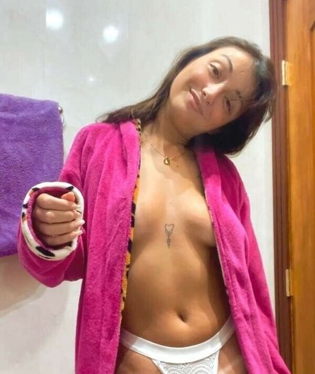 Bianca Veturi 裸のモデル 写真