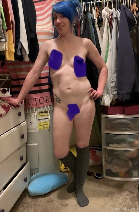 yogababybeth XXXモデル 写真