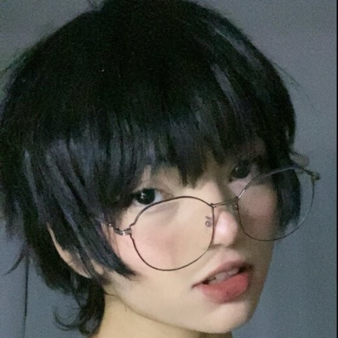 BBW パウグ オンリーファンズ エロチック 画像