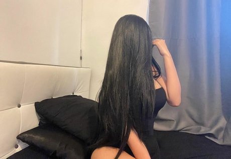 Naribnb 最高のモデル 写真