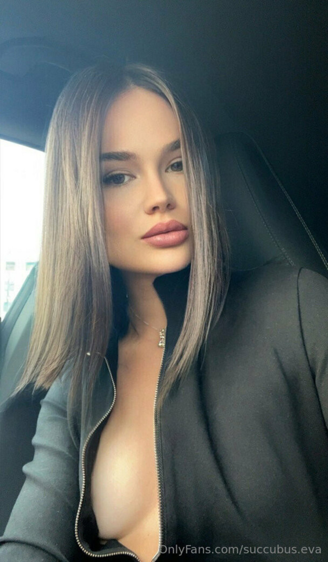 succubus eva 素敵なモデル 写真
