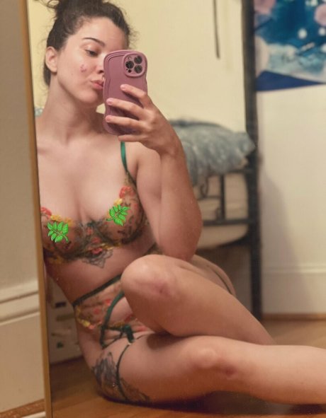 レズビアンのお尻OnlyFans 無料セクシー 画像