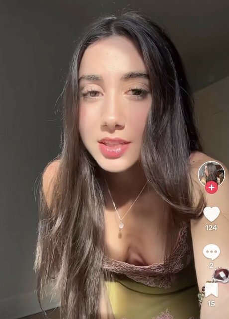 Mikaela Astel ヌードモデル 写真