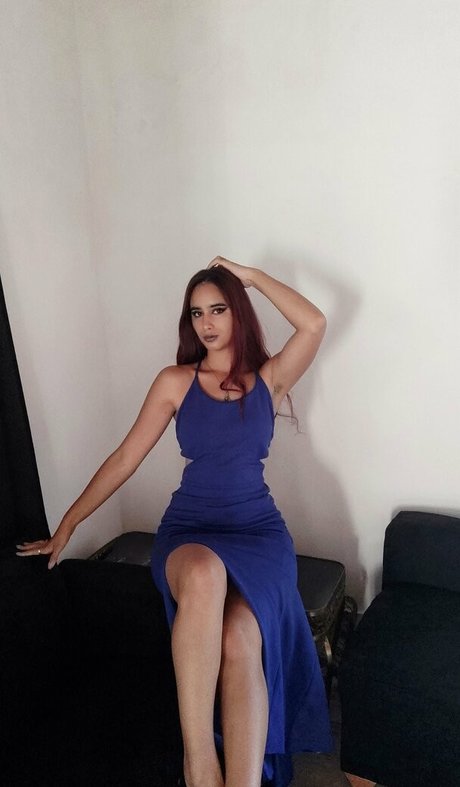 goddess cami 最高のモデル 画像
