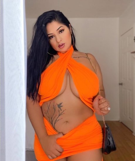 Janet Jae エロティックなモデル 写真