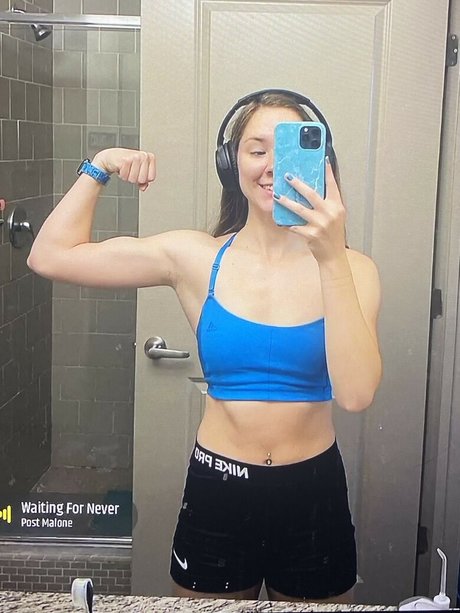Makayla Turner セクシーモデル 写真