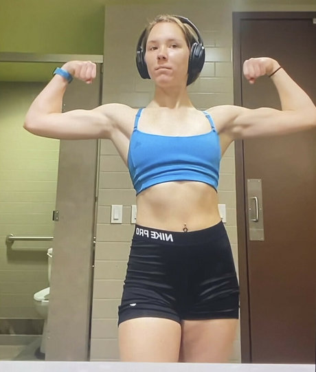 Makayla Turner ポルノスター 独占 写真