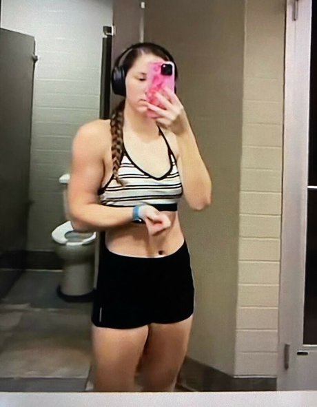 Makayla Turner 完璧なモデル 写真