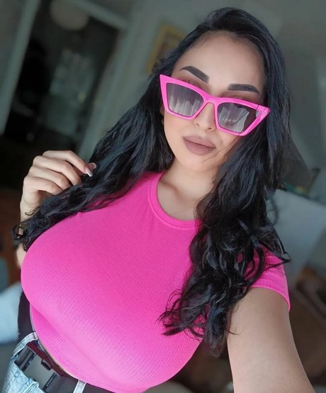 Ivana Milojevic セクシーなスター 写真