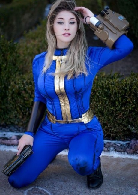 Fallout Porn 美しいモデル 写真