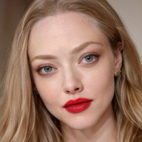 Amanda Seyfried Deepfake トップスター 写真