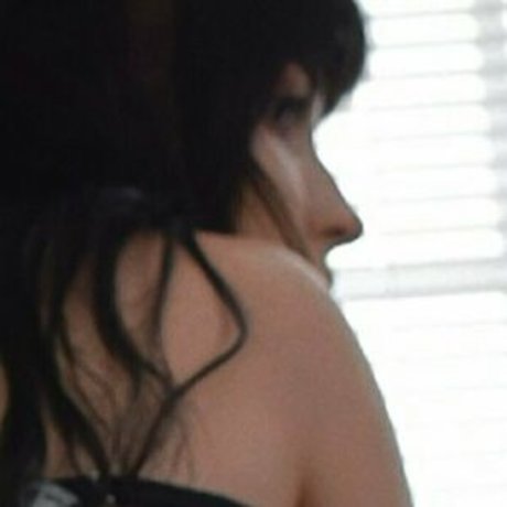 Frankiebunnie セクシー女優 写真