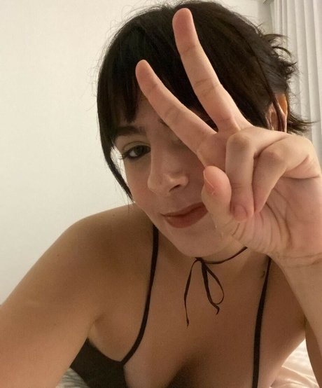 Mariana Karpukovas 独占ポルノスター 写真