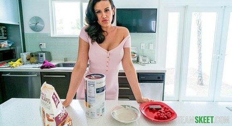 Penny Barber ホットスター 写真