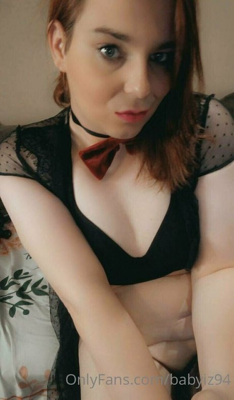 babyiz94 裸の女優 写真