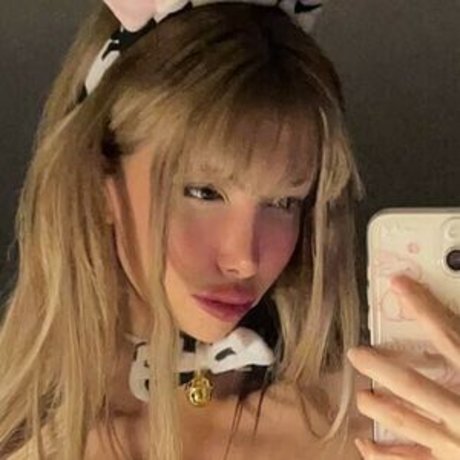 kardelexuwu アートスター 写真