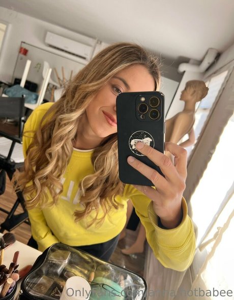 anna hotbabee アートモデル 画像