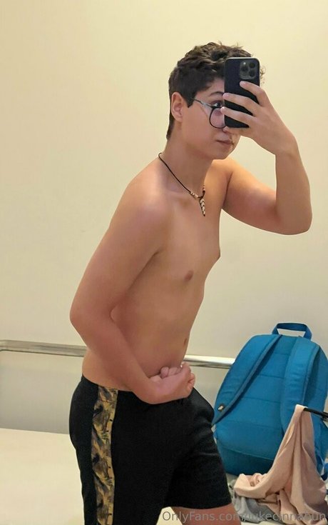 lukecinnabun エロティックなスター 写真