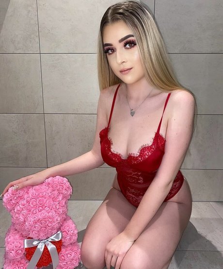 Alex Estelle xxxポルノスター 写真