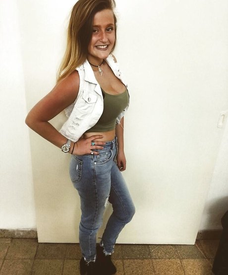 Luan Raviv 美しい女優 写真