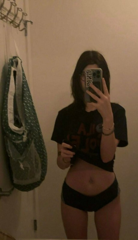 claudipher ホット女優 写真