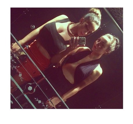 Cleo Bracchi 無料スター ギャラリー